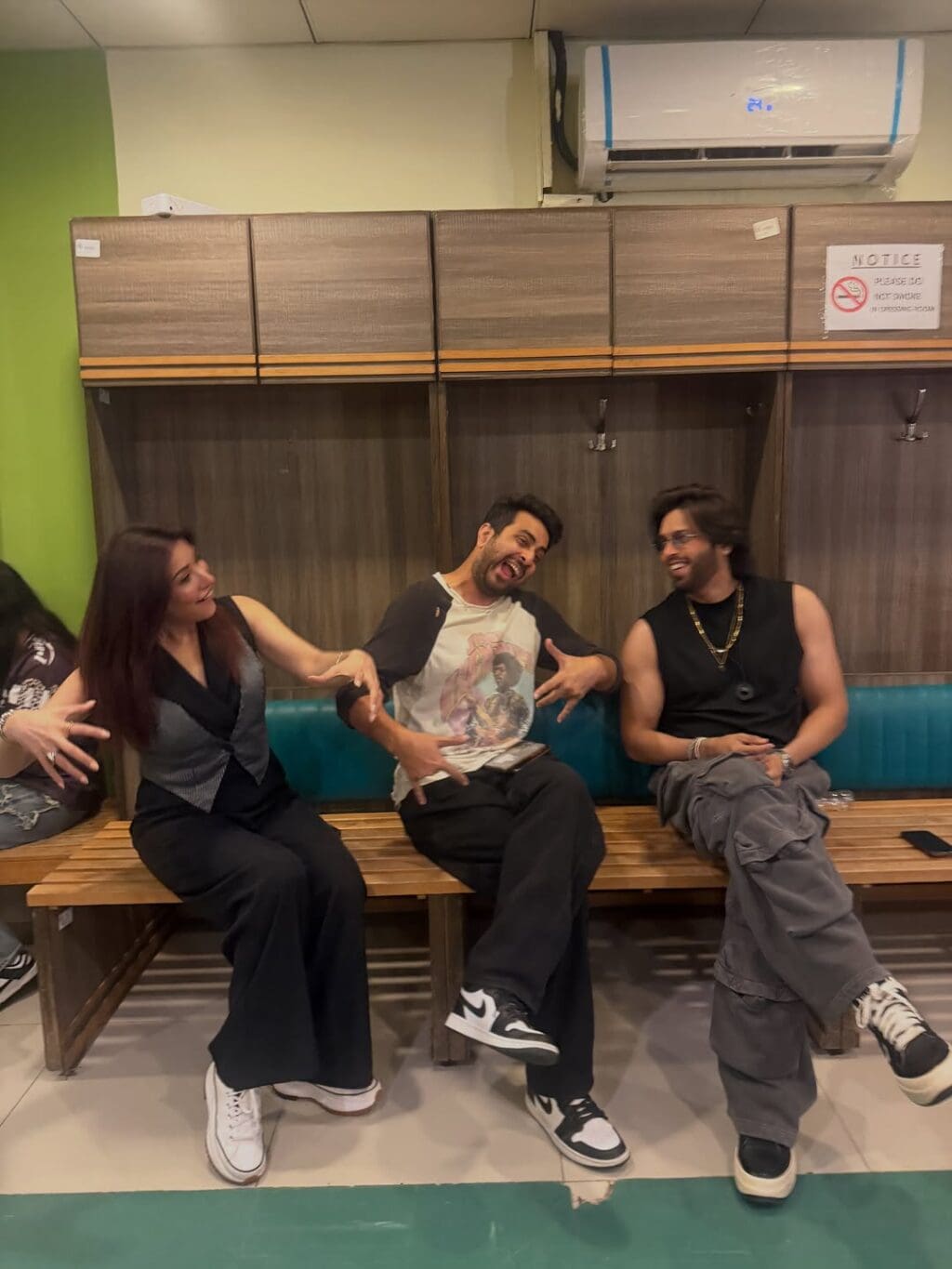 Mehwish Hayat & Fahad Mustafa’s New Pictures from Zombie Promotion