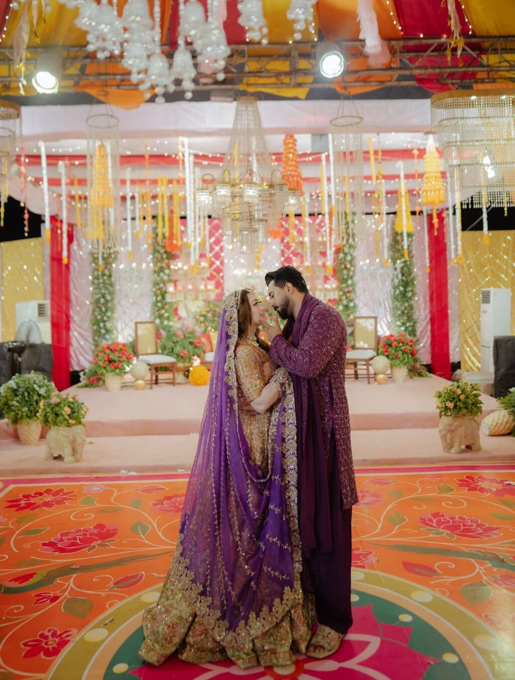 Momina Iqbal Mehndi Photoshoot