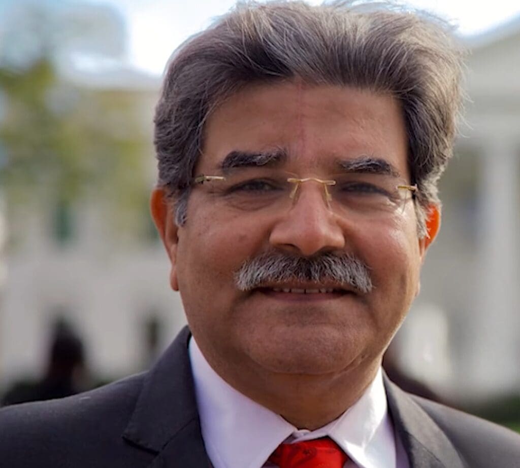 Naeem Hanif Exposes Top Pakistani Photographer Irfan Ahson