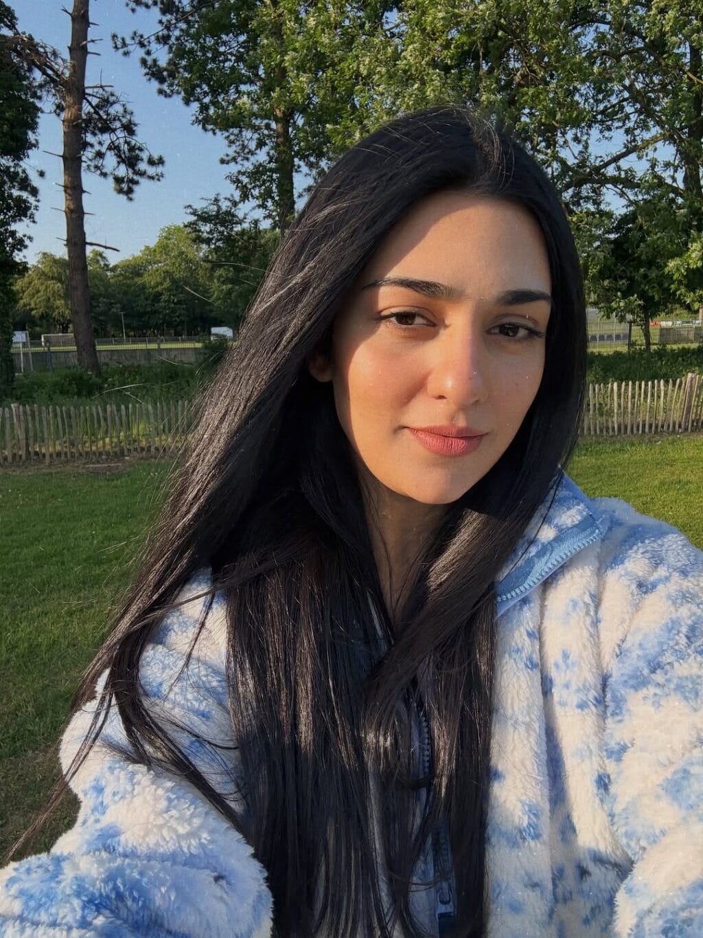 Sarah Khan Eid Clicks with Family Sarah Khan Eid Clicks with Family