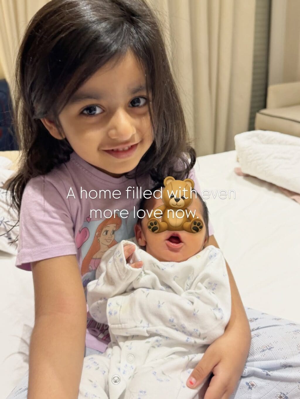 Sarah Khan Daughter Birth Celebration & Pregnancy Moments Sarah Khan Daughter Birth Celebration & Pregnancy Moments