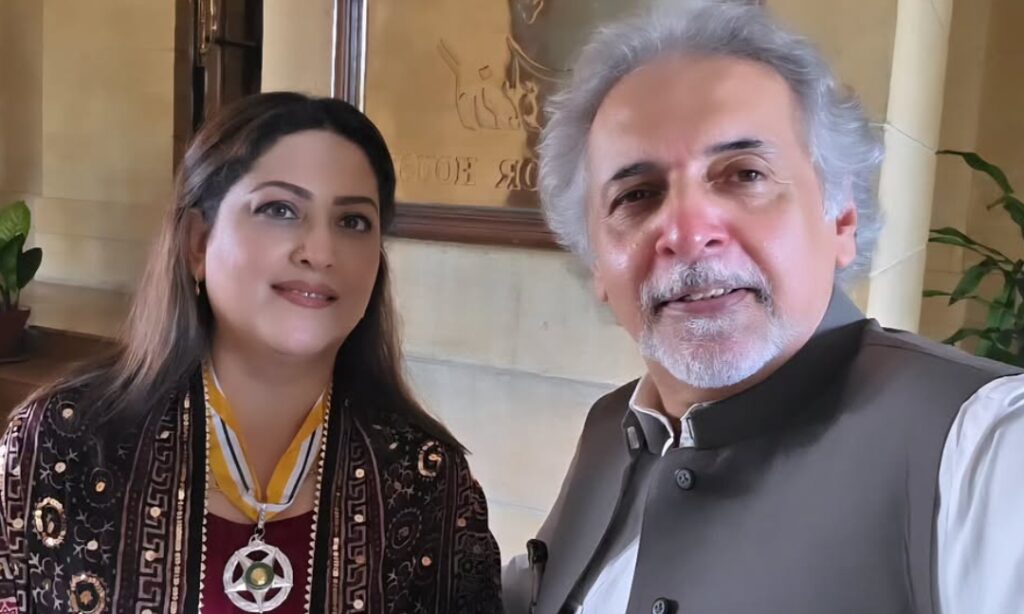 Zahid Ahmed, Fazila Qazi & Shahid Afridi Recieve Presidential Awards
