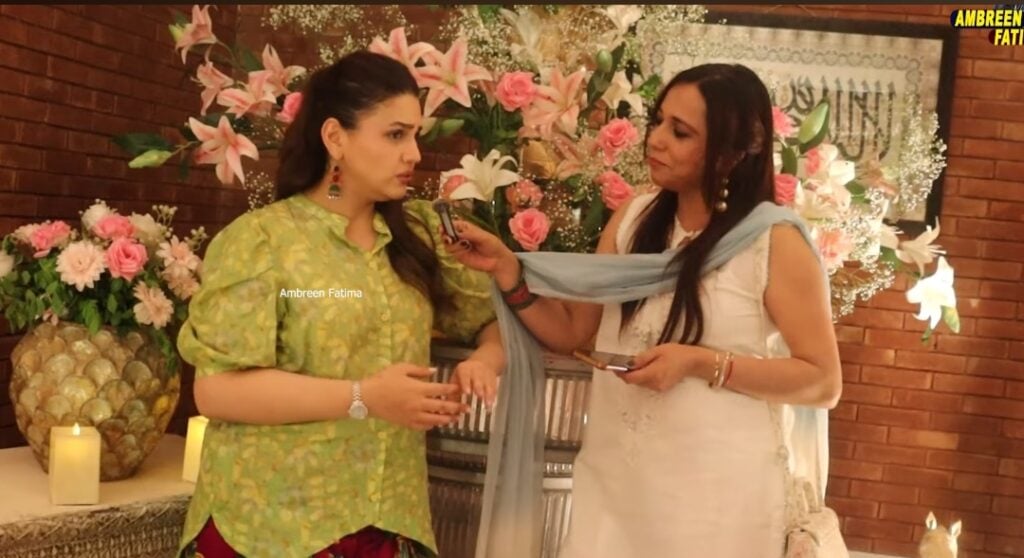 Zara Noor Abbas' Wish Regarding Playing Jiji in Muamma Zara Noor Abbas’ Wish Regarding Playing Jiji in Muamma