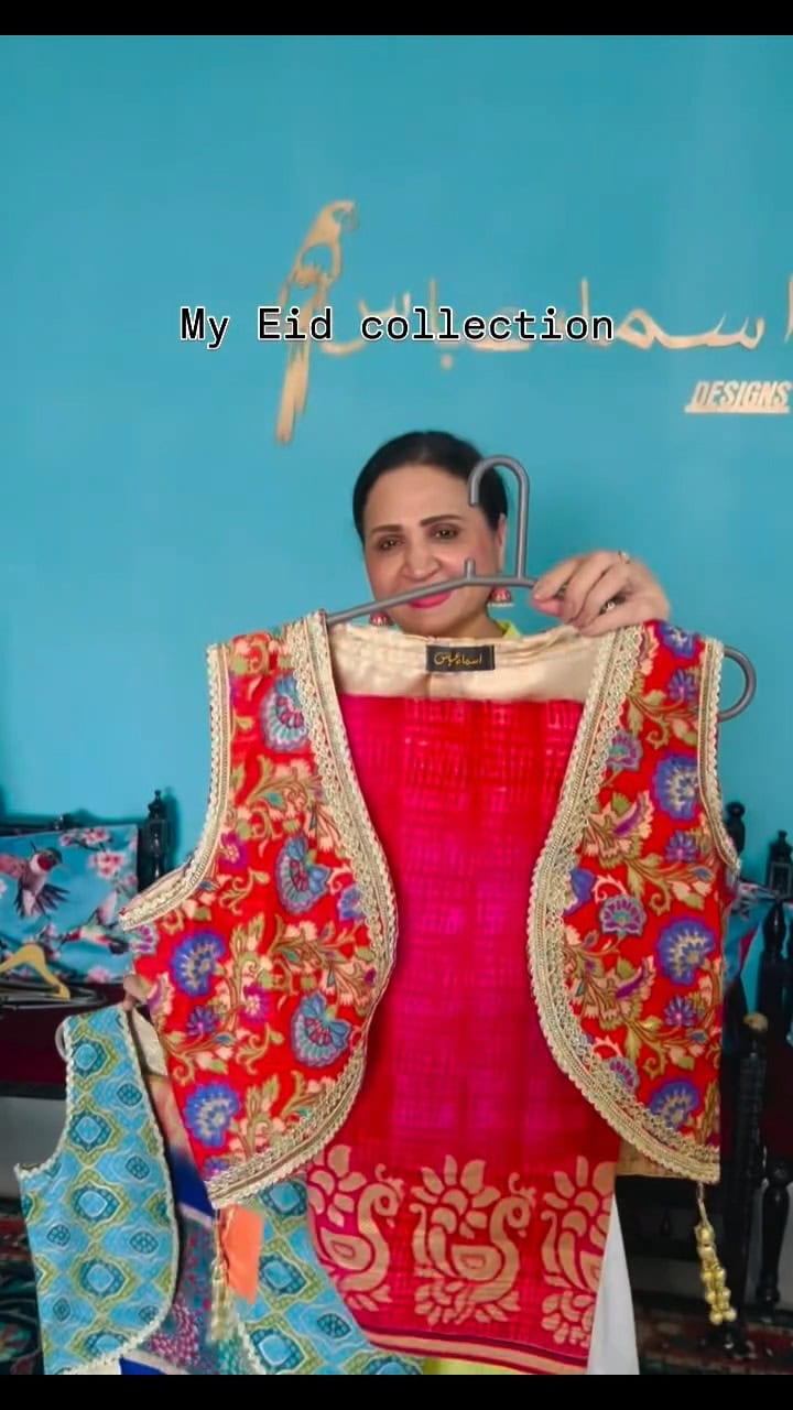 Asma Abbas’s Clothing Designs Fail To Impress
