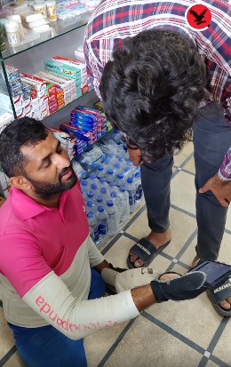 Handicapped Foodpanda Rider's Inspirational Journey Wins Hearts Handicapped Food Panda Rider’s Inspirational Journey Wins Hearts