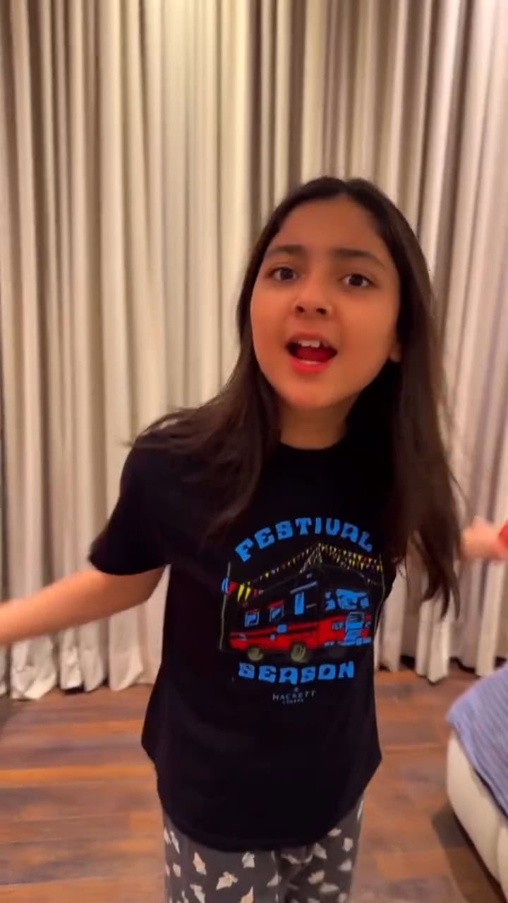 Fiza Ali’s Daughter Dances In Her Support