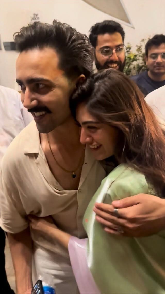 Hina Afridi & Faraz Farooqui Hug Under Fire Auto Draft
