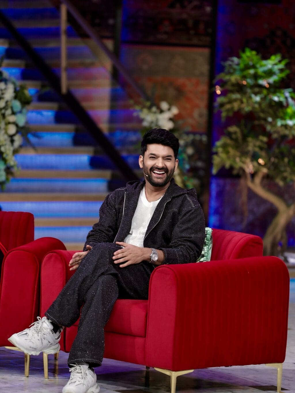 Kapil Sharma Honours Late Superstar Amanullah Khan