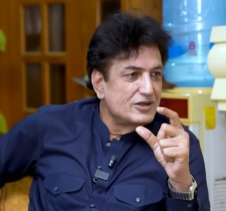 Khalil ur Rehman Qamar Blames Women For Men Cheating In Marriage