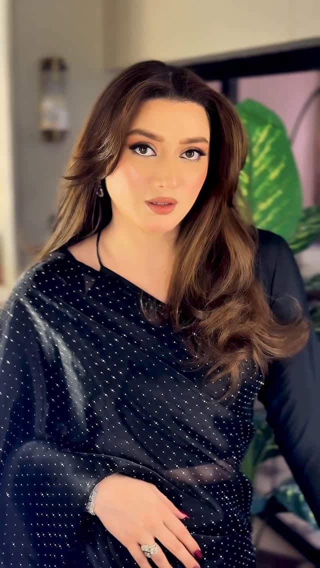 Momina Iqbal's Reply To Saqib Chadhar's New Claims Momina Iqbal’s Reply To Saqib Chadhar’s New Claims