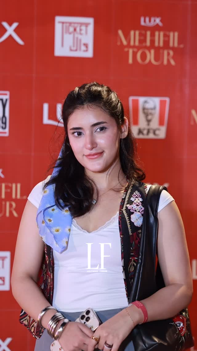 Sahar Hashmi Fails To Impress With Her Latest Outfit