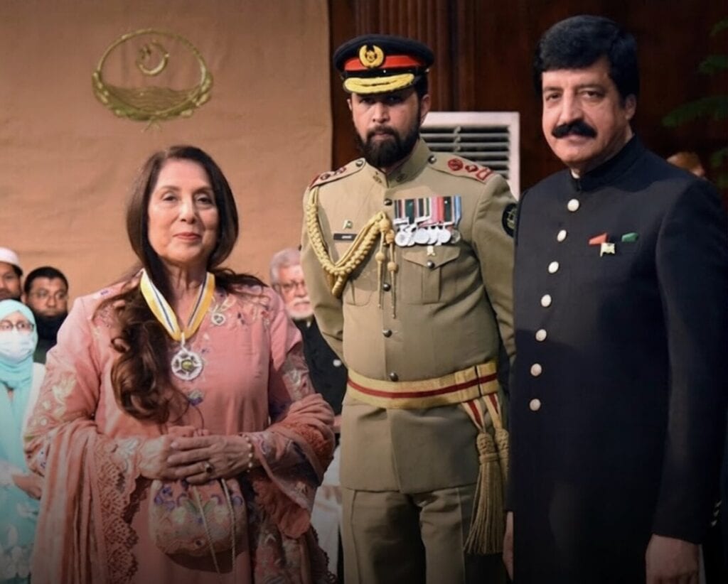 Usman Peerzada Prays To Not Receive National Award Usman Peerzada Prays To Not Receive National Award