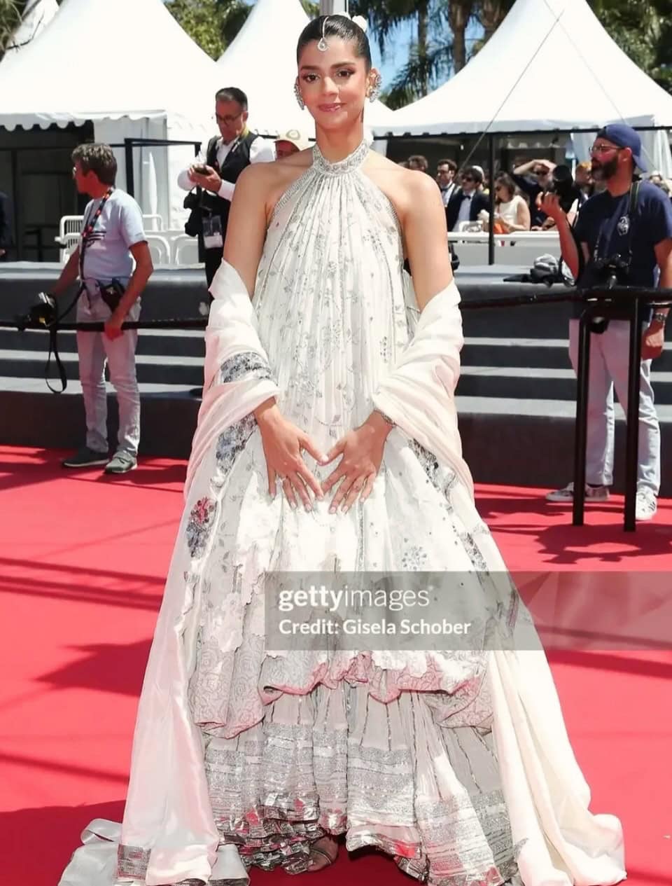 Mishi Khan Criticizes Sanam Saeed’s Cannes Look