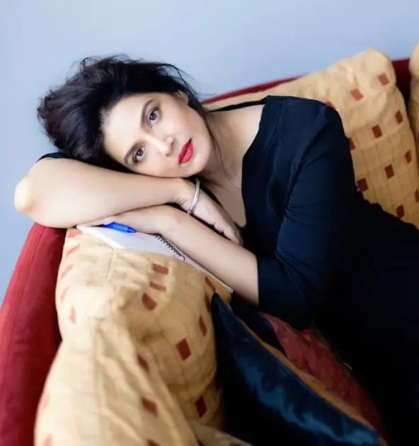 Savera Nadeem Applauded For Showing Her Real Skin