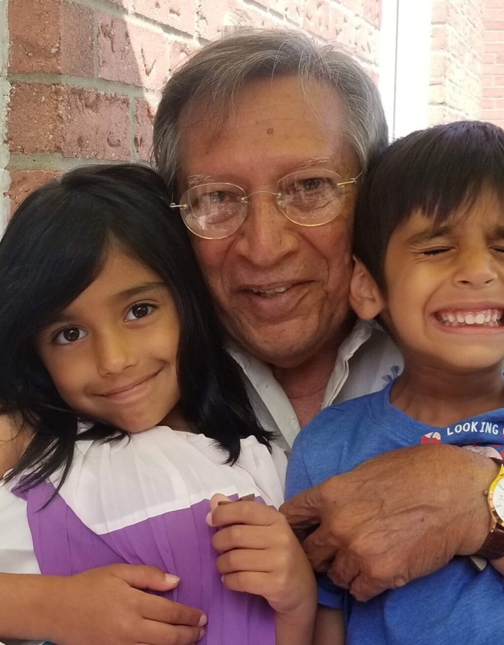Tazeen Hussain's Heartfelt Tribute To Late Father Talat Hussain Tazeen Hussain’s Heartfelt Tribute To Late Father Talat Hussain