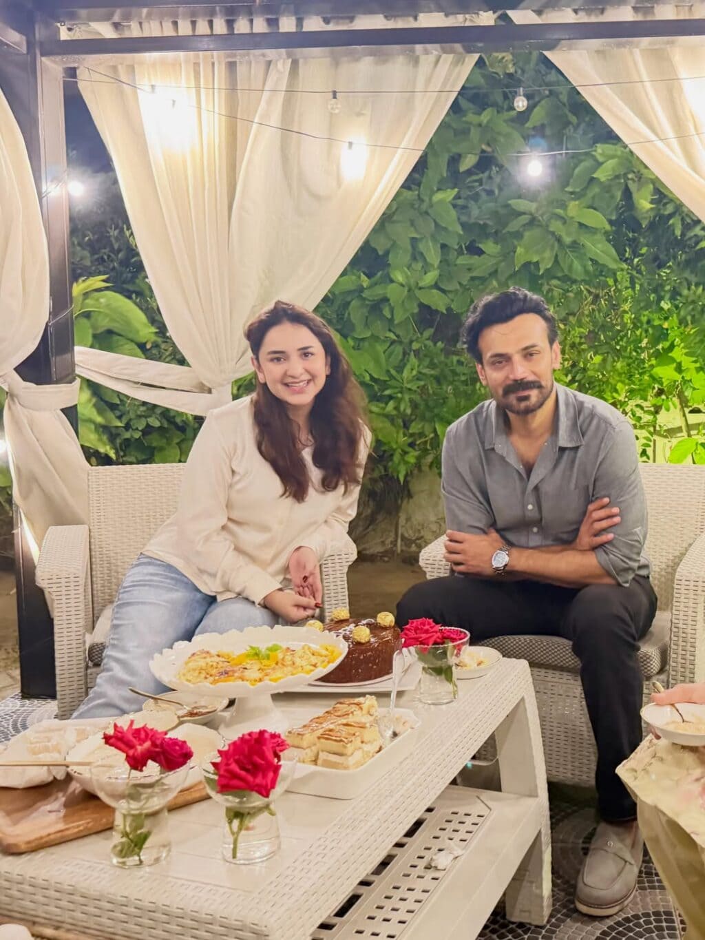 Yumna Zaidi’s Beautiful Gesture For Best Friend Zahid Ahmed
