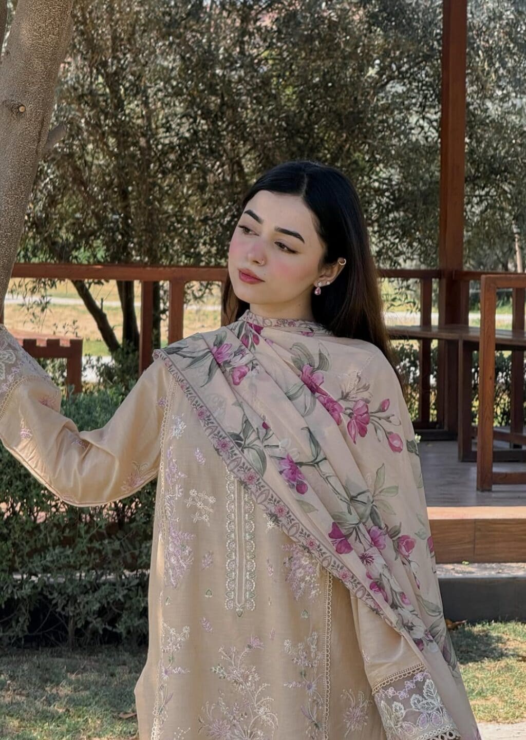 Who is Shireen From Zanjeerain