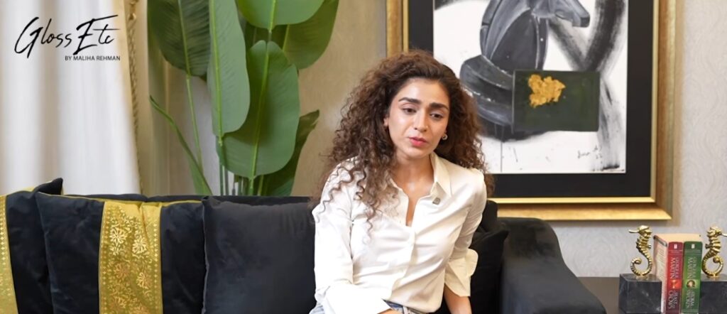 Hajra Yamin Shares Her Umrah Experience with Fans Hajra Yamin Shares Her Umrah Experience with Fans