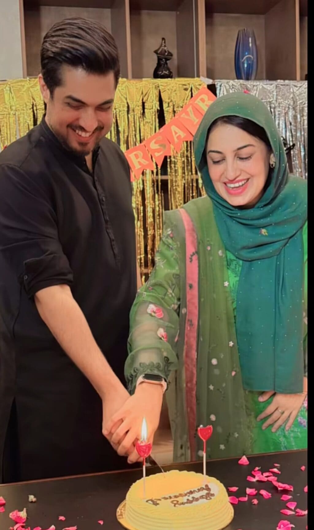 Iqrar ul Hassan Celebrates 14th Wedding Anniversary with Farah Yousaf