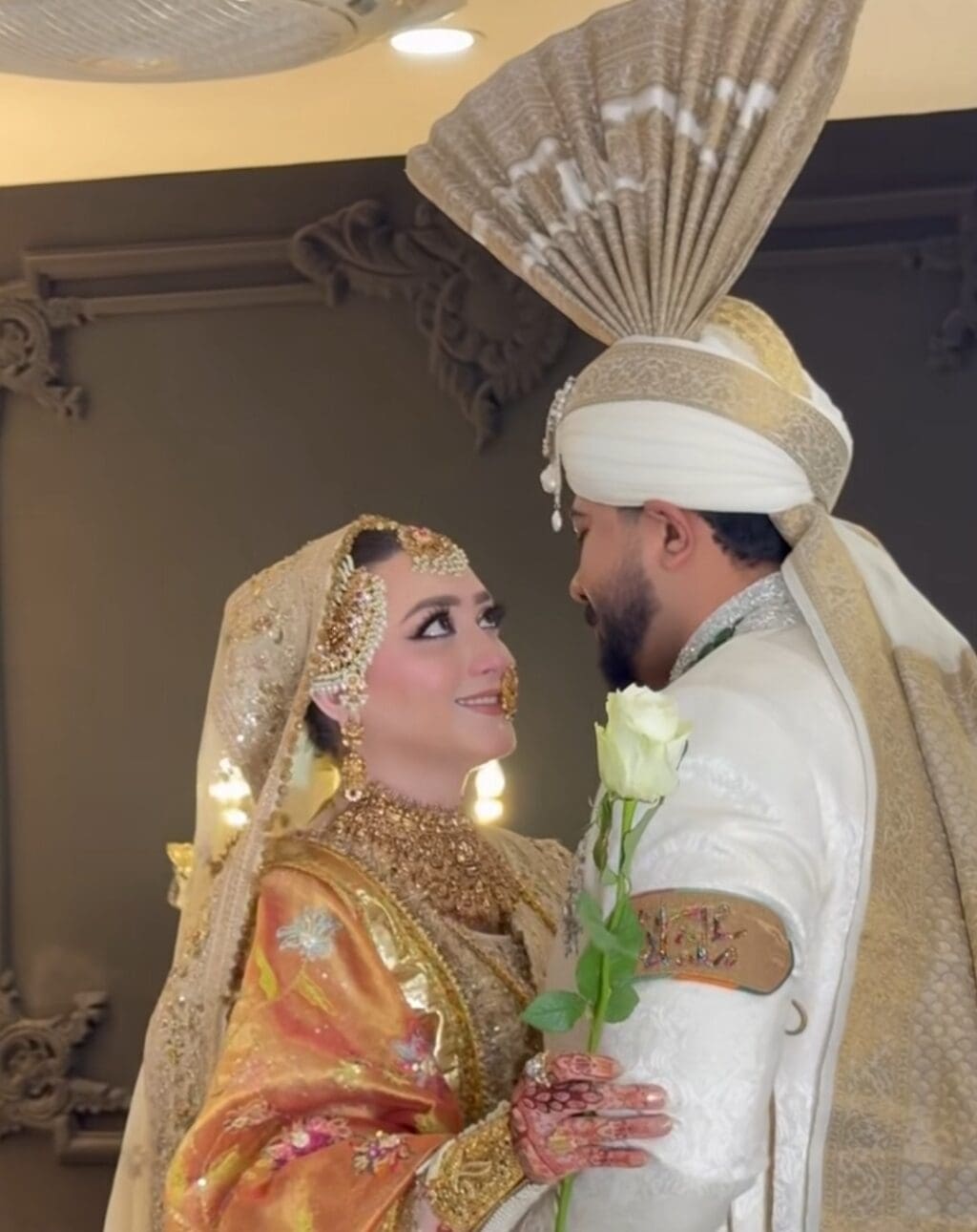 Momina Iqbal & Hamza Habib Nikah Photoshoot