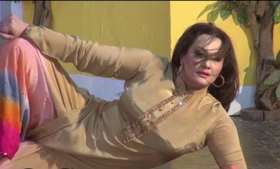 Nargis Says Zakat Cleansed Her Showbiz Earnings