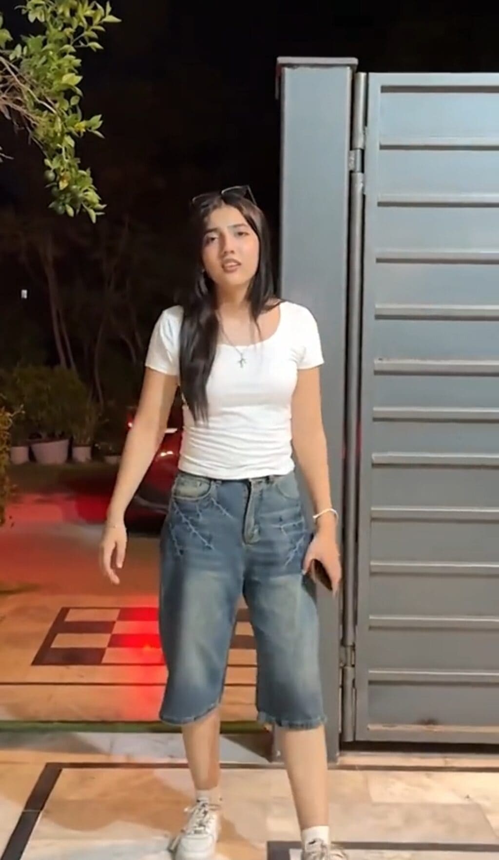 Zainab Faisal Faces Backlash Over Bold and Tacky Attire
