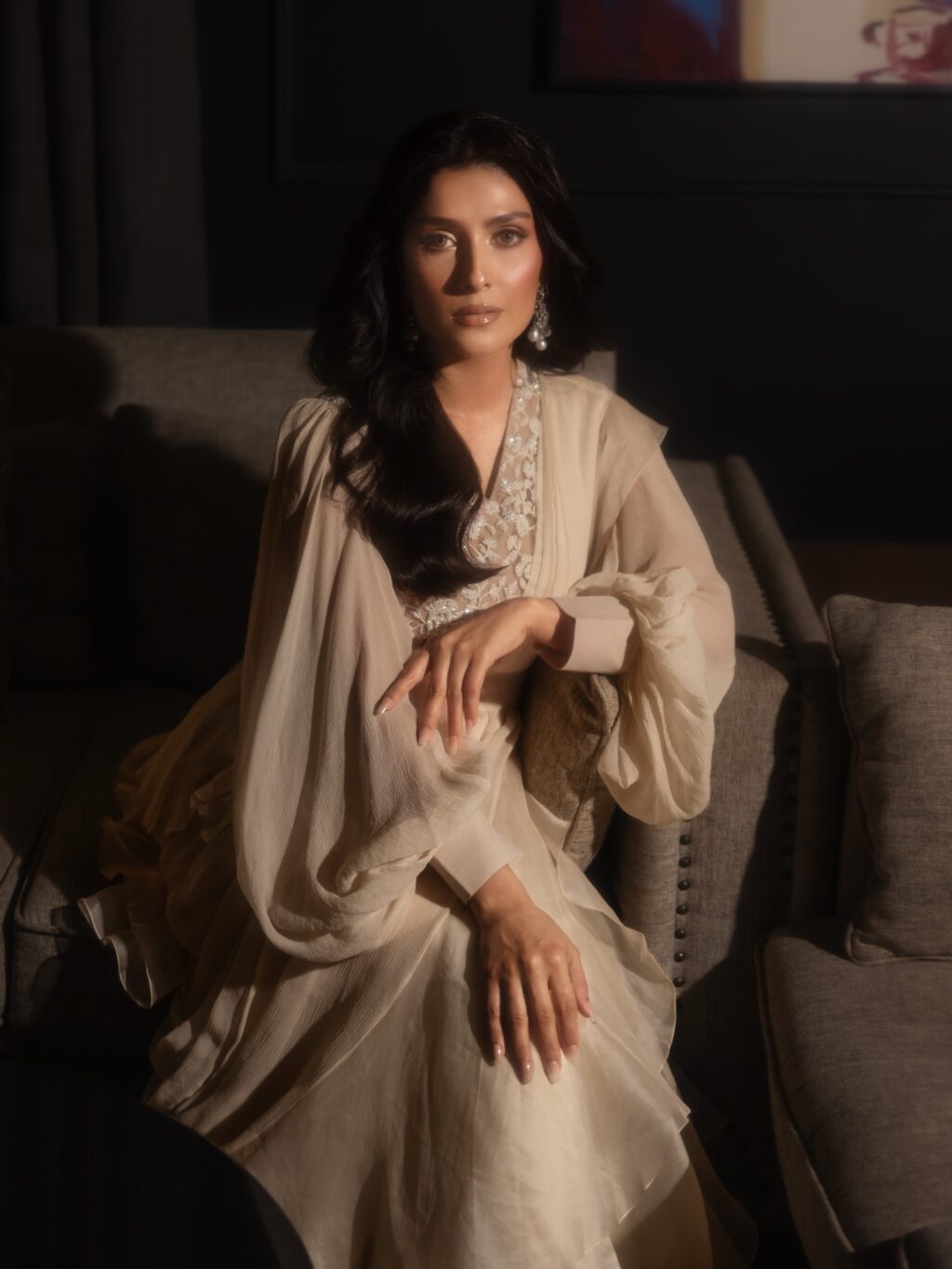 Ayeza Khan Heartwarming Interaction With Rumi From Mere Paas Tum Ho