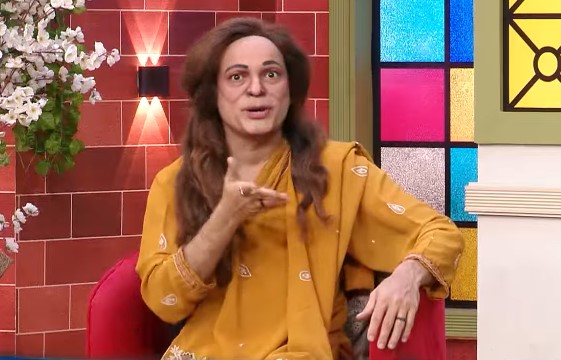Waheed Lala On His Controversial Bushra Ansari Mimicry Waheed Lala On His Controversial Bushra Ansari Mimicry