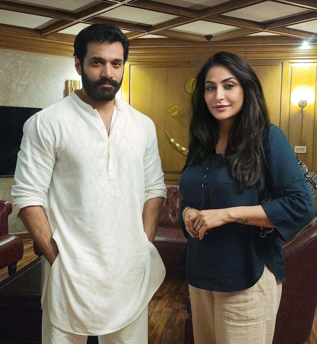 Muhafiz - Cast, Schedule & Timings Muhafiz – Cast, Schedule & Timings