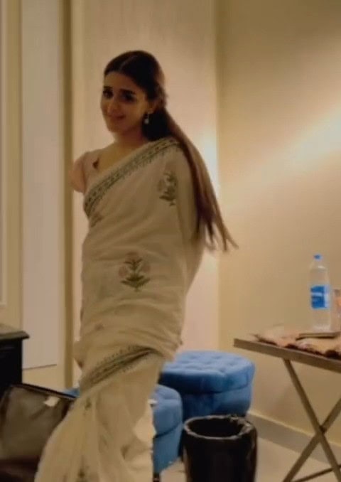 Hira Mani's Latest Dance Video Draws Criticism Hira Mani’s Latest Dance Video Draws Criticism