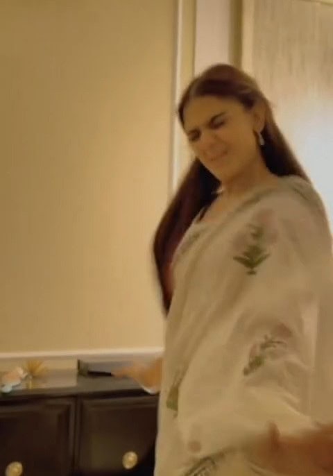 Hira Mani's Latest Dance Video Draws Criticism Hira Mani’s Latest Dance Video Draws Criticism