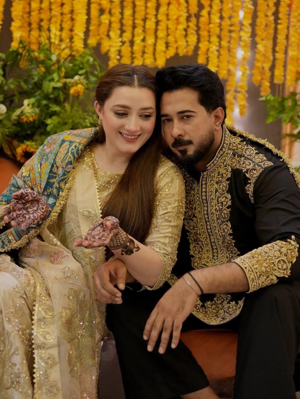 Momina Iqbal & Hamza Habib Mayoun Pictures And Video
