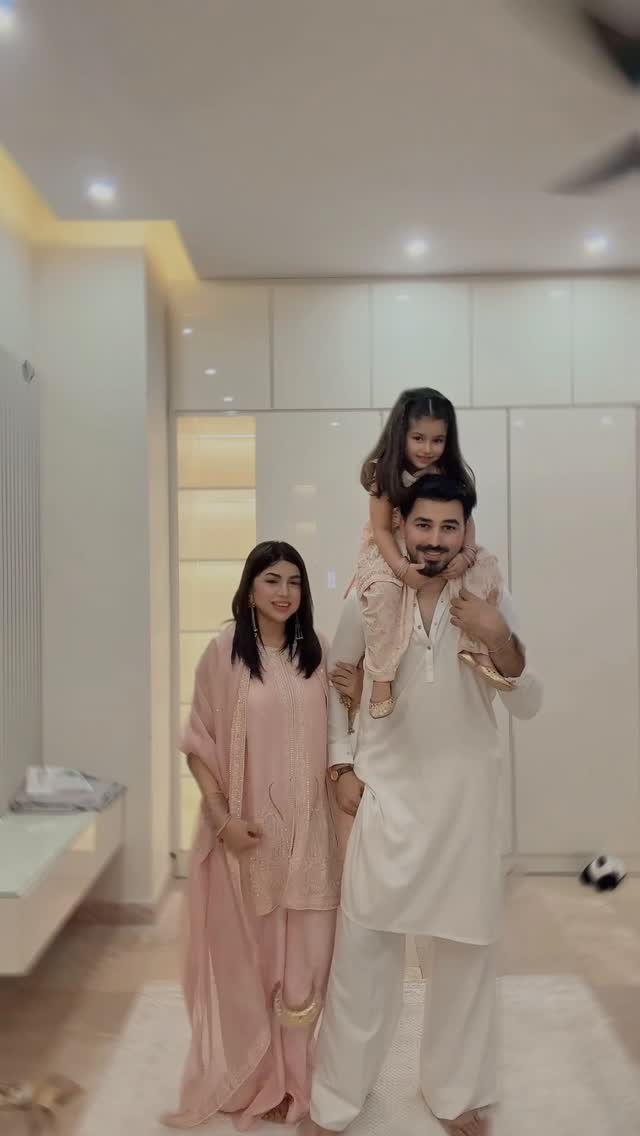 Tiktokers Dr Madiha & MJ Ahsan Lavish Gift For Baby Daughter
