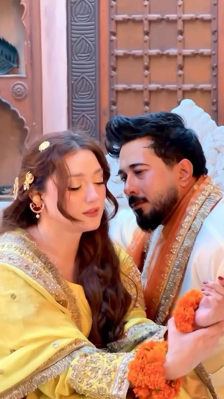 Momina Iqbal & Hamza Habib Mayoun Pictures And Video