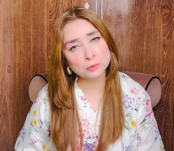 Dr Nabiha Ali Khan On Divorce Notice From Haris Khokhar