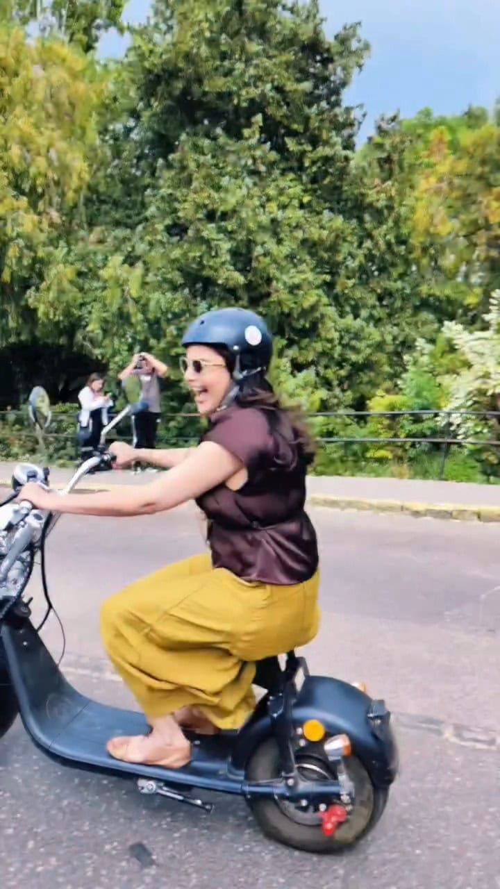 Nida Yasir’s Vacation Video Gets Mixed Reactions