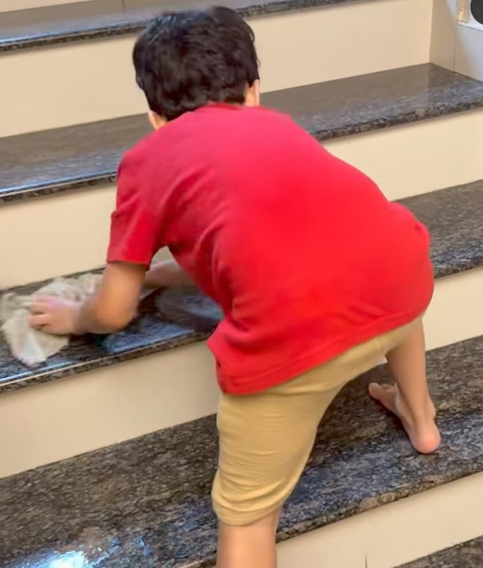 Faysal Quraishi’s Wife Sana Faysal’s Training of Her Son Gets Praise