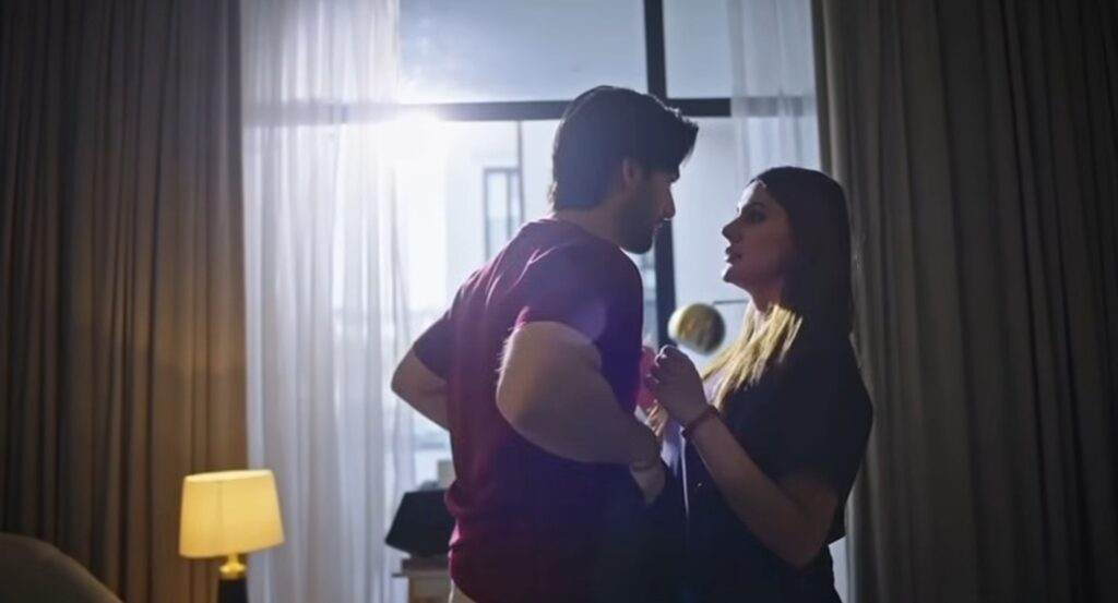 Kubra Khan Responds to The Criticism About Her Pairing with Shuja Asad