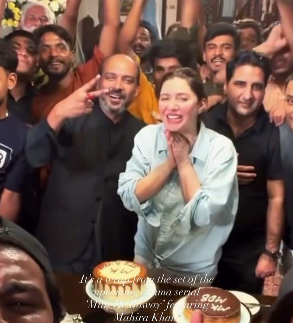 Mahira Khan's Emotional Video from Mitti De Baway Set Mahira Khan’s Emotional Video from Mitti De Baway Set