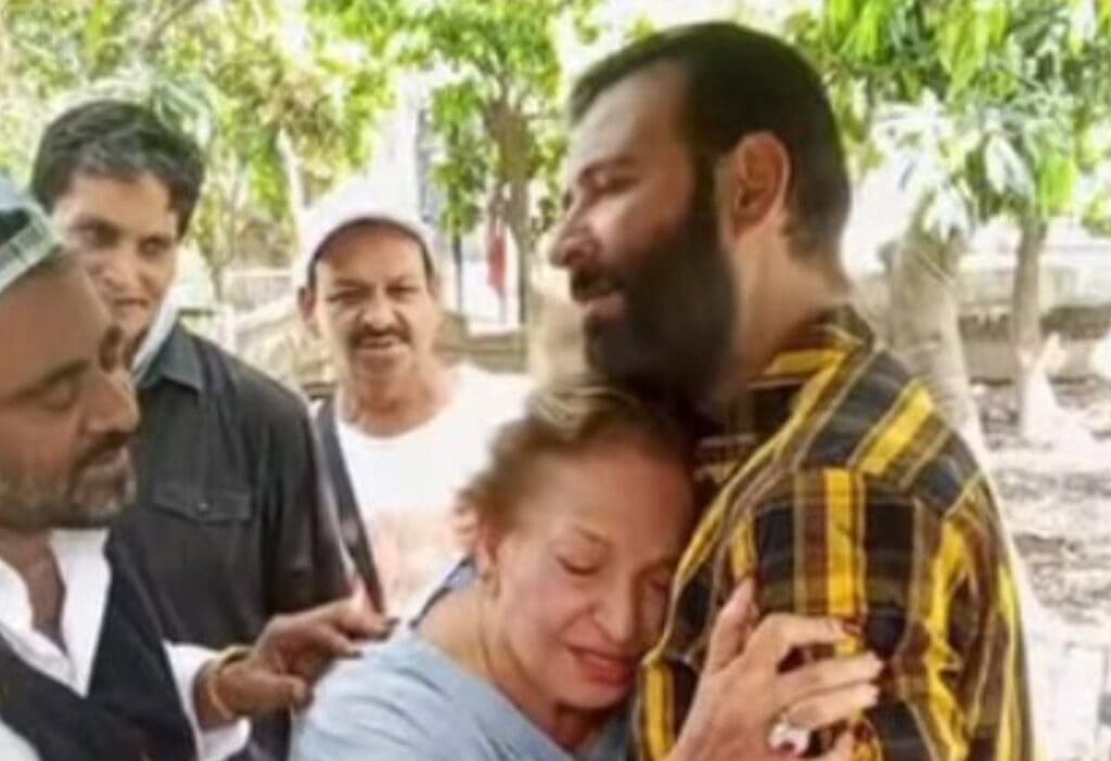 Sangeeta Reveals Amount She Gave To Moammar Rana