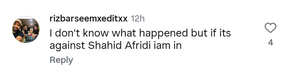 Shahid Afridi Under Fire for Shoving Fan Shahid Afridi Under Fire for Shoving Fan