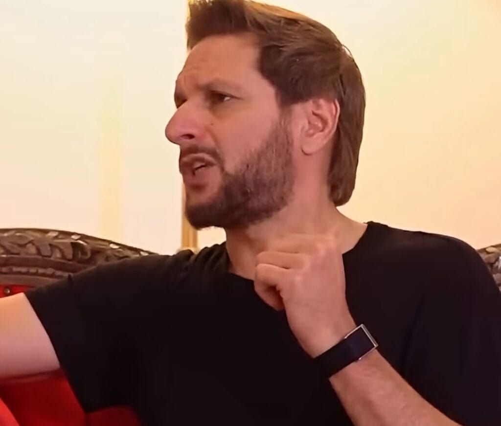 Shahid Afridi Upset on Karachi’s Deteriorating Situation