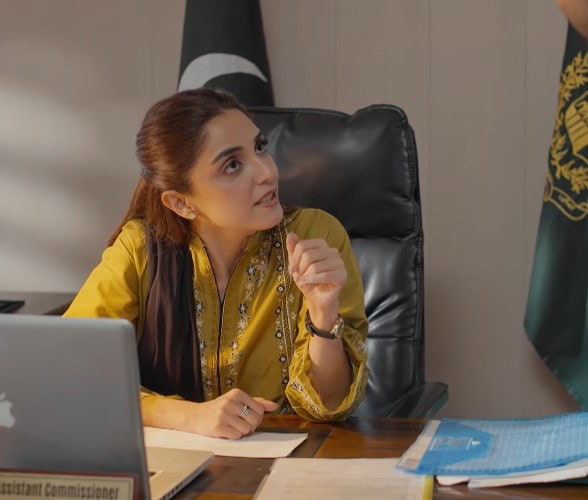 Aik Mohabbat Aur Episodes 7 & 8 - Nonsensical Scenes & Ishq Murshid Comparisons Aik Mohabbat Aur Episodes 7 & 8 – Nonsensical Scenes & Ishq Murshid Comparisons