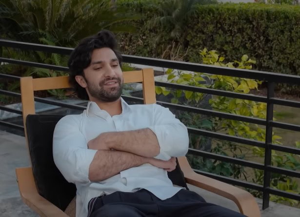 Aik Mohabbat Aur Episode 12 - Haroon Termed The Ultimate Green Flag Aik Mohabbat Aur Episode 12 – Haroon’s Green Flag Solution Win Hearts