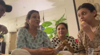 Bushra Ansari & Family's Hilarious Reaction To Trolling Bushra Ansari & Family’s Hilarious Reaction To Trolling