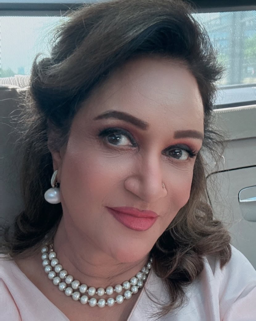 Bushra Ansari Criticized For Revealing Personal Details About Father