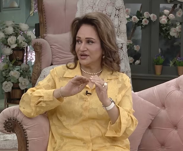 Bushra Ansari Criticized For Revealing Personal Details About Father