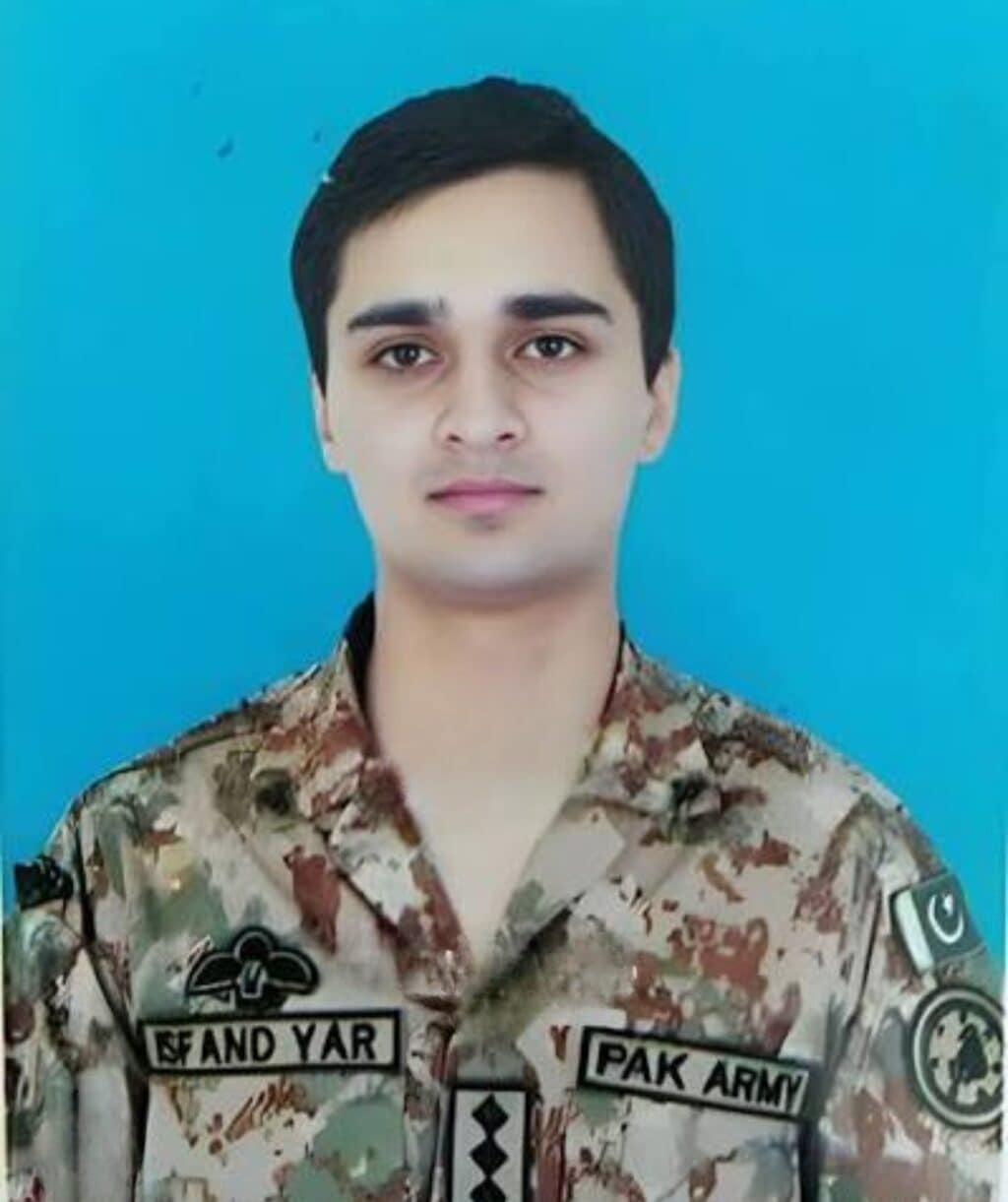 Geo's Upcoming Project on Shaheed Captain Isfandyar Bukhari - Teaser Out Geo’s Upcoming Project on Shaheed Captain Isfandyar Bukhari – Teaser Out
