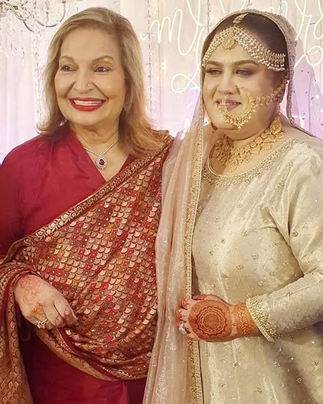 Pakistani Showbiz Nepo Kids Who Built Their Own Identity Pakistani Showbiz Nepokids Who Looked Like Self-Made Stars