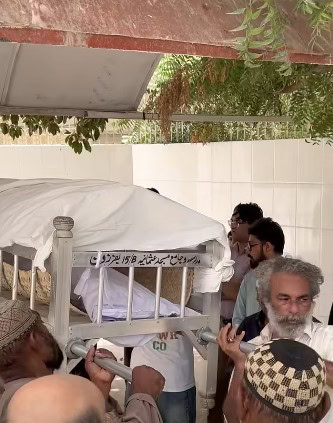 Senior Actor Khalid Nizami's Funeral Rites In Karachi Auto Draft